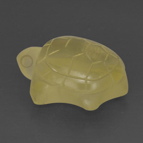 24.91カラットの天然レモンクォーツ（22×18.6 mm・透明）