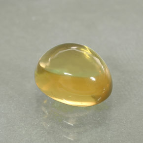 1.61カラットの天然レモンクォーツ（7.9×6.2 mm・オーバルカット）