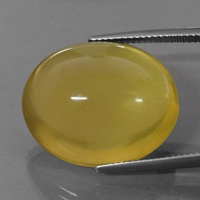 36.73カラットの天然レモンクォーツ（22.7×18.6 mm・オーバルカット）