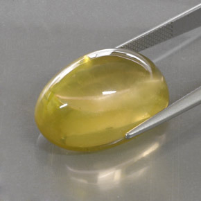 27.87カラットの天然レモンクォーツ（22.2×15.5 mm・オーバルカット）