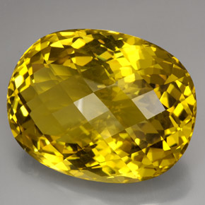 223.80カラットの天然レモンクォーツ（45×35.1 mm・オーバルカット）
