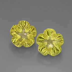 カラットの天然レモンクォーツ（14.1×14 mm・フラワーカット）