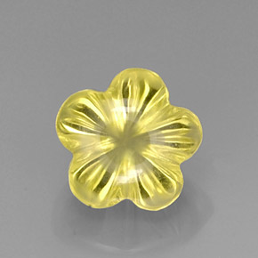 6.83カラットの天然レモンクォーツ（12.4×12 mm・フラワーカット）