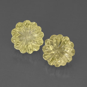 カラットの天然レモンクォーツ（12.2×12 mm・フラワーカット）