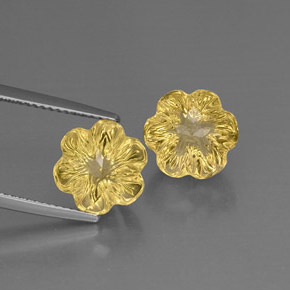 カラットの天然レモンクォーツ（9.8×9.3 mm・フラワーカット）