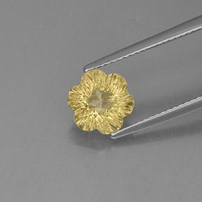 2.47カラットの天然レモンクォーツ（8.9×8.8 mm・フラワーカット）