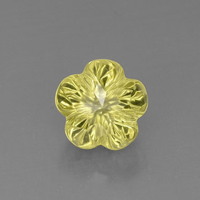 7.35カラットの天然レモンクォーツ（12.2×12 mm・フラワーカット）