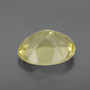 3.10カラットの天然レモンクォーツ（10.9×8.7 mm・オーバルカット）