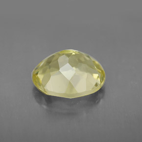 3.48カラットの天然レモンクォーツ（11x9.1 mm・オーバルカット）