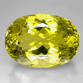 604.50カラットの天然レモンクォーツ（62.3×44.8 mm・オーバルカット）