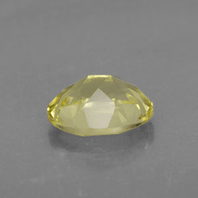 3.15カラットの天然レモンクォーツ（11×9.2 mm・オーバルカット）