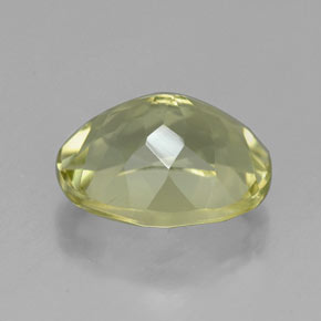 3.78カラットの天然レモンクォーツ（11.2×9.1 mm・オーバルカット）
