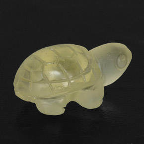14.72カラットの天然レモンクォーツ（20.6×13.3 mm・透明）