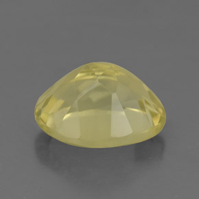 3.65カラットの天然レモンクォーツ（11.1×9.1 mm・オーバルカット）