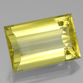 33.64カラットの天然レモンクォーツ（24.5×16.4 mm・バゲット）