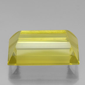 33.64カラットの天然レモンクォーツ（24.5×16.4 mm・バゲット）