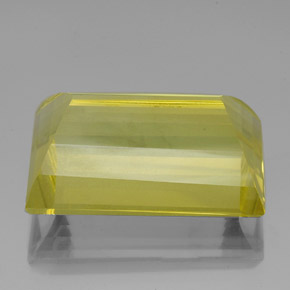 51.63カラットの天然レモンクォーツ（28.1×19.6 mm・バゲット）