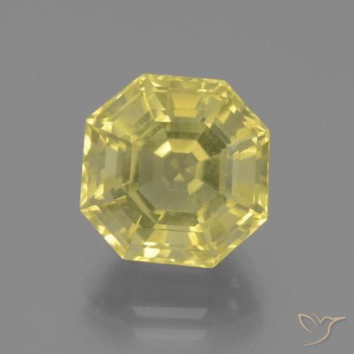 8.23ct 天然 非常に薄い黄色 石英, エメラルドカット, VVS