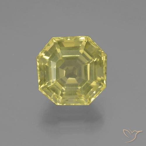 5.51ct 天然 薄いイエロー 石英, エメラルドカット, VVS