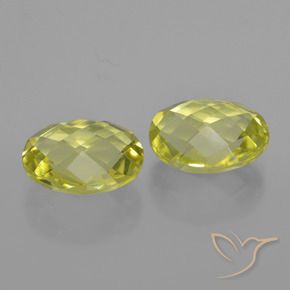 Shop natural 4.72ct ミディアムイエロー 石英 gems, 楕円形, from ブラジル at GemSelect. In stock, global shipping!