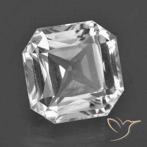8.72カラットの天然クリアホワイトクォーツ（12.4×12.3 mm・エメラルドカット）