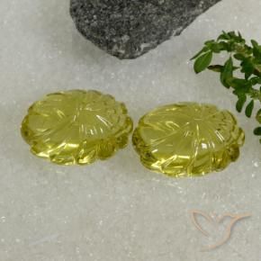 Shop natural 21.68ct ミディアムイエロー 石英 gems, ファンシー, from ブラジル at GemSelect. In stock, global shipping!