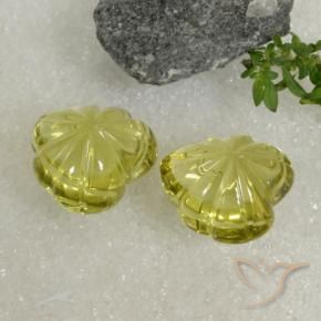 Shop natural 24.77ct ミディアムイエロー 石英 gems, ファンシー, from ブラジル at GemSelect. In stock, global shipping!