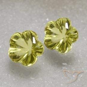 Shop natural 15.78ct 緑ががかったイエロー 石英 gems, フラワーカット, from ブラジル at GemSelect. In stock, global shipping!