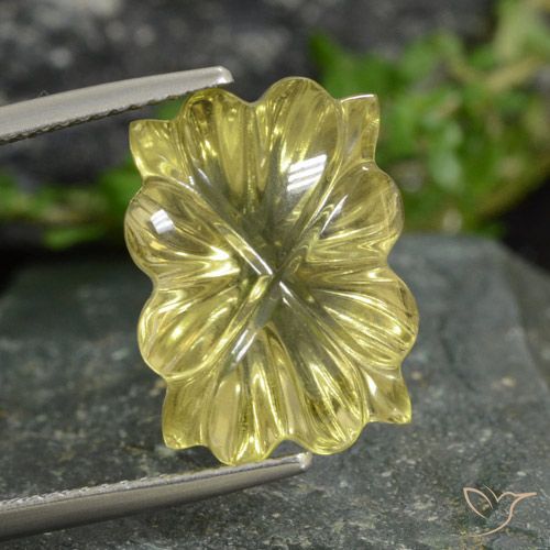 10.48ct 天然 ラグナイエロー 石英, フラワーカット, 透明