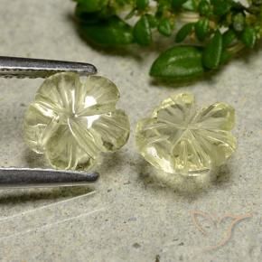 Shop natural 1.97ct ミディアムイエロー 石英 gems, フラワーカット, from ブラジル at GemSelect. In stock, global shipping!