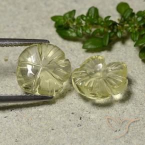 Shop natural 5.37ct 薄いクリームイエロー 石英 gems, フラワーカット, from ブラジル at GemSelect. In stock, global shipping!