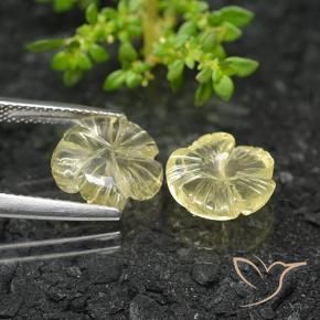 Shop natural 6.13ct 薄いクリームイエロー 石英 gems, フラワーカット, from ブラジル at GemSelect. In stock, global shipping!