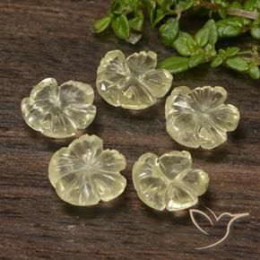 Shop natural 5.70ct 薄いクリームイエロー 石英 gems, フラワーカット, from ブラジル at GemSelect. In stock, global shipping!