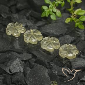 Shop natural 4.96ct 薄いクリームイエロー 石英 gems, フラワーカット, from ブラジル at GemSelect. In stock, global shipping!