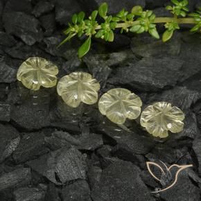 Shop natural 5.43ct 薄いクリームイエロー 石英 gems, フラワーカット, from ブラジル at GemSelect. In stock, global shipping!