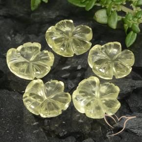 Shop natural 6.89ct ライトイエロー 石英 gems, フラワーカット, from ブラジル at GemSelect. In stock, global shipping!