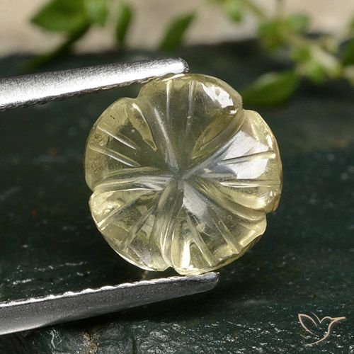 2.71ct 天然 薄いクリームイエロー 石英, フラワーカット, 透明
