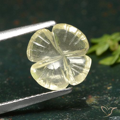 1.76ct 天然 薄いクリームイエロー 石英, フラワーカット, 透明