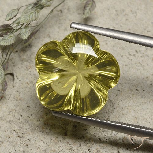 10.09ct 天然 ラグナイエロー 石英, フラワーカット, 透明