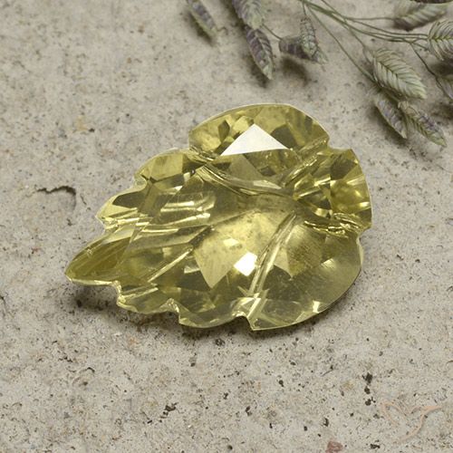 10.32ct 天然 ラグナイエロー 石英, フラワーカット, 透明