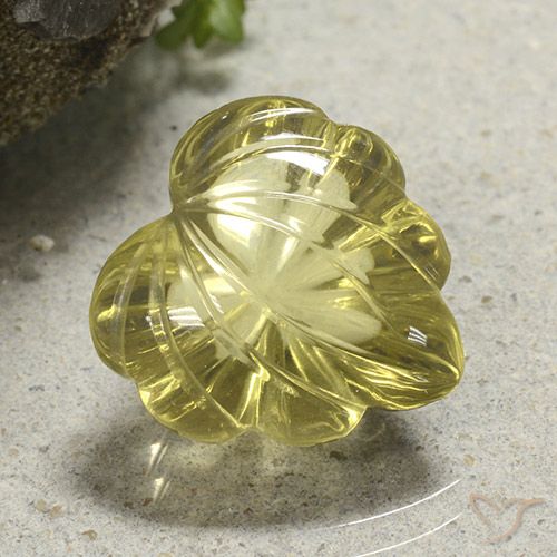 9.86ct 天然 ミディアム薄いイエロー 石英, フラワーカット, 透明