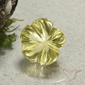 9.60カラットの天然ミディアム薄いイエロー石英、フラワーカット、透明