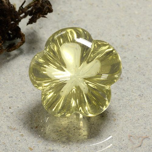 13.66ct 天然 ライトイエロー 石英, フラワーカット, 透明