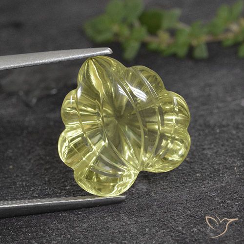 7.99ct 天然 薄いパイナップルイエロー 石英, フラワーカット, 透明