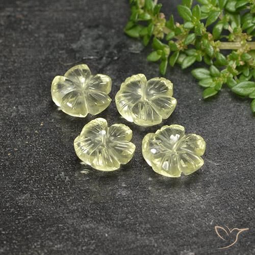 Shop natural 6.88ct ライトイエロー 石英 gems, フラワーカット, from ブラジル at GemSelect. In stock, global shipping!
