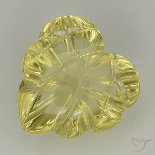 6.85ct 天然 薄いイエロー 石英, フラワーカット, 透明