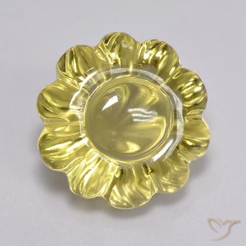 7.69ct 天然 薄いゴールデンイエロー 石英, フラワーカット, 透明