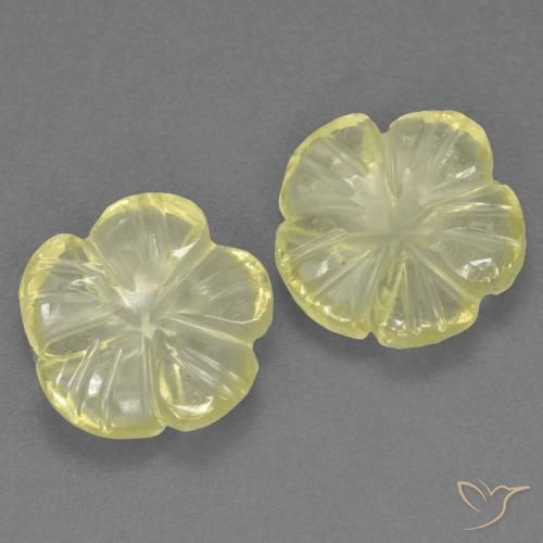 Shop natural 3.26ct ミディアムイエロー 石英 gems, フラワーカット, from ブラジル at GemSelect. In stock, global shipping!