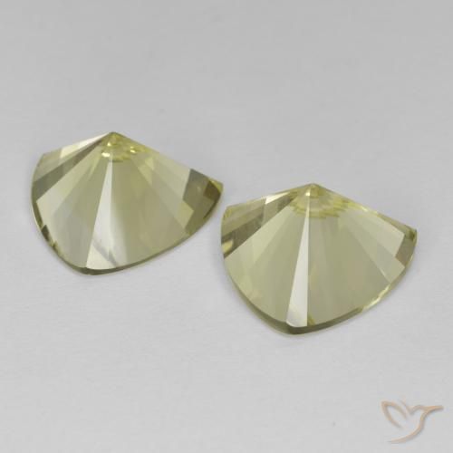 Shop natural 7.59ct 緑ががかったイエロー 石英 gems, トリリオン, from ブラジル at GemSelect. In stock, global shipping!