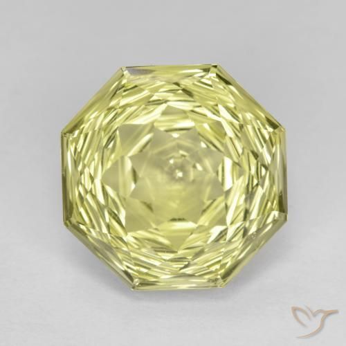 5.91ct 天然 ミディアム薄いイエロー 石英, エメラルドカット, VVS